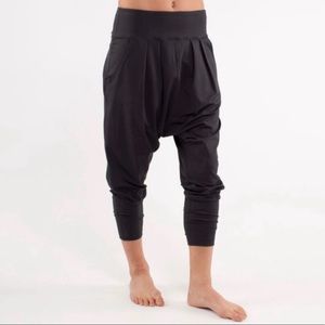 Lululemon Happy Hatha Crop Harem Pant